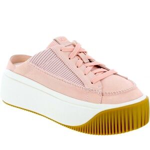 UGG Women’s EZ-Duzzit Mule